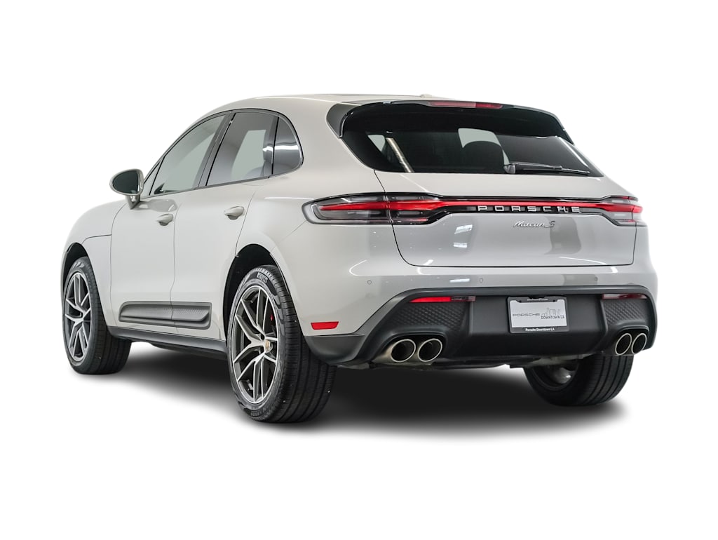 Thumbnail: 2024 Porsche Macan - 4