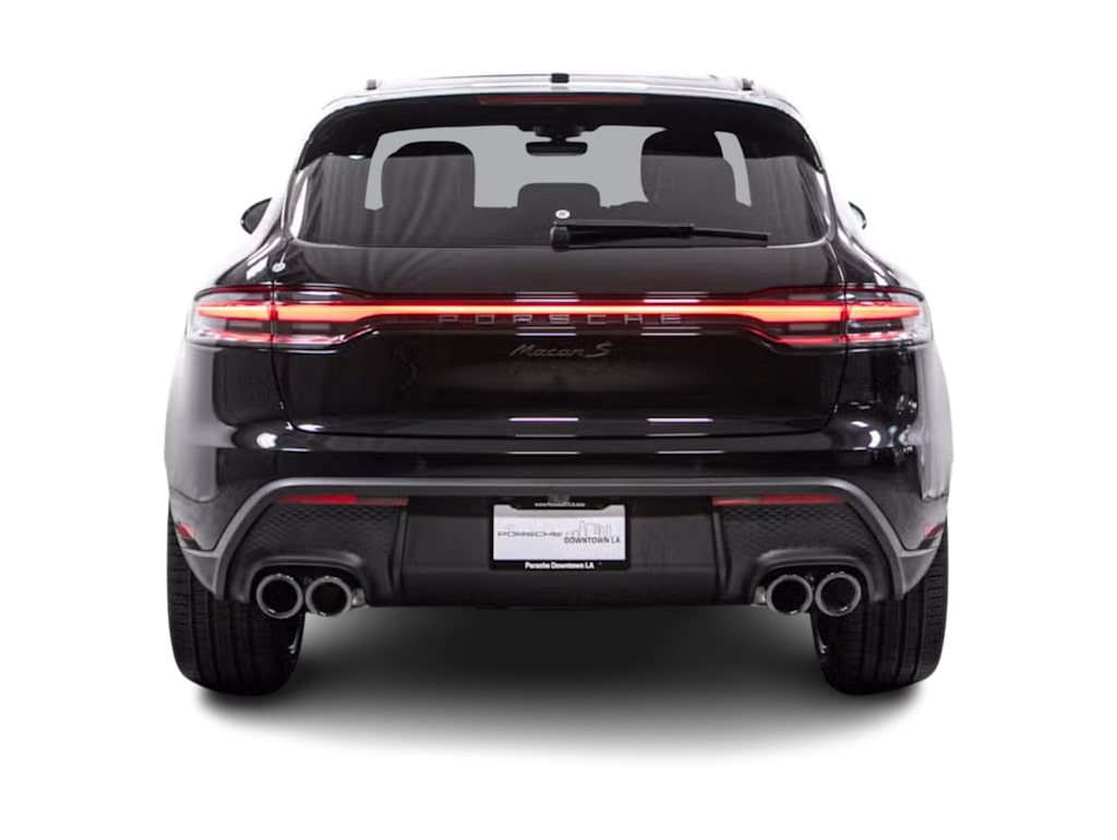 Thumbnail: 2026 Porsche Macan - 5