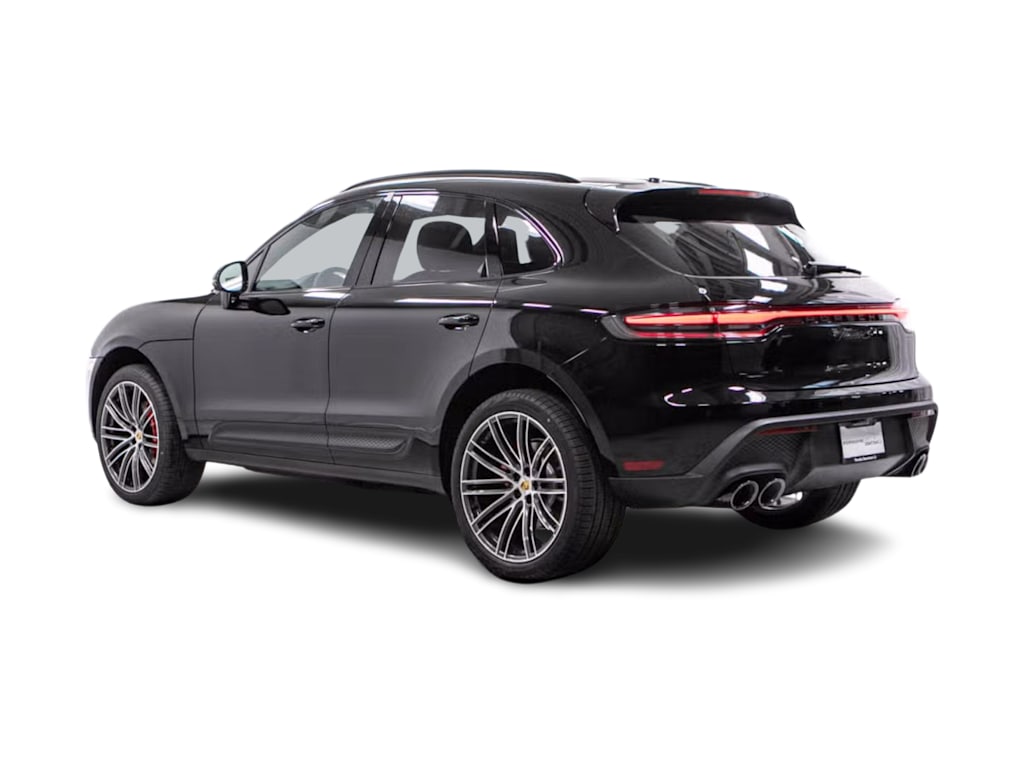 Thumbnail: 2026 Porsche Macan - 4