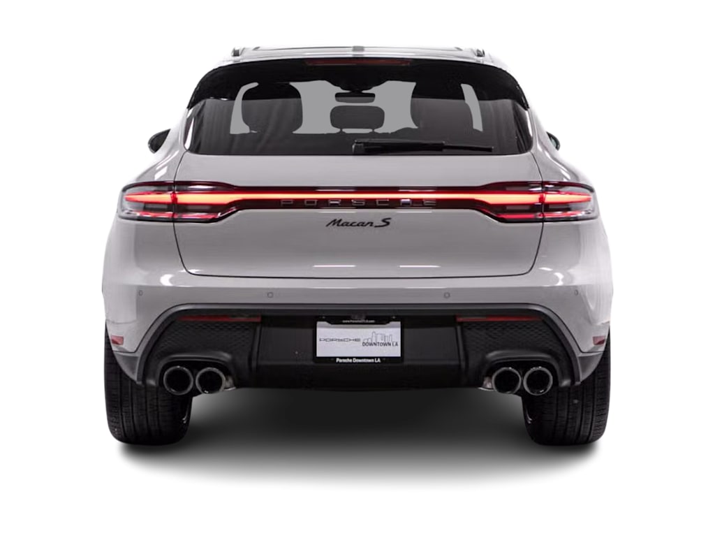 Thumbnail: 2026 Porsche Macan - 15