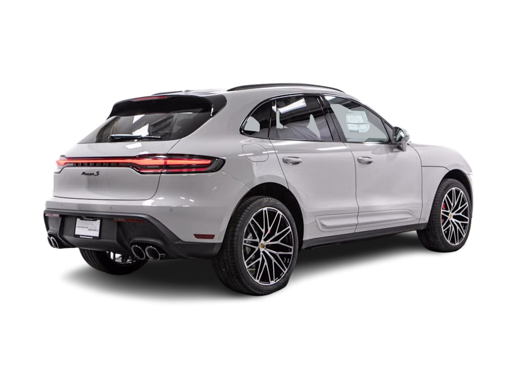 Thumbnail: 2026 Porsche Macan - 16