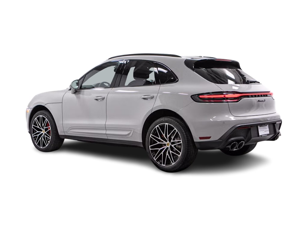 Thumbnail: 2026 Porsche Macan - 5