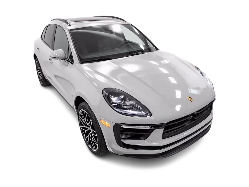 Thumbnail: 2025 Porsche Macan - 39