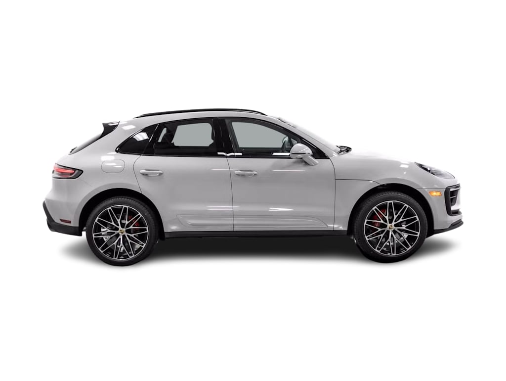 Thumbnail: 2025 Porsche Macan - 16