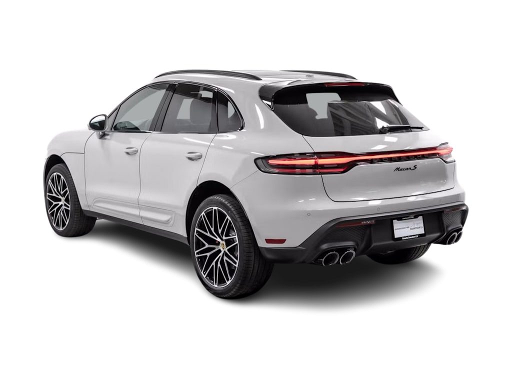 Thumbnail: 2025 Porsche Macan - 4