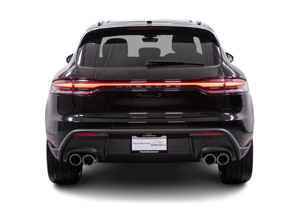 Thumbnail: 2026 Porsche Macan - 14