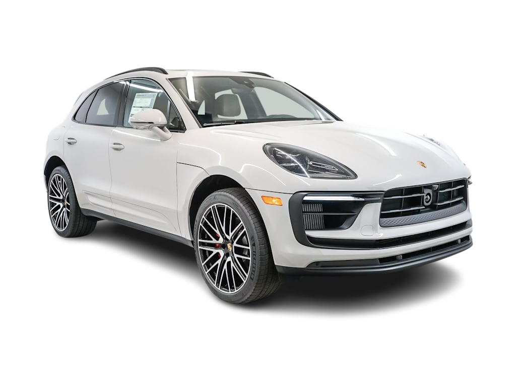 Thumbnail: 2026 Porsche Macan - 20