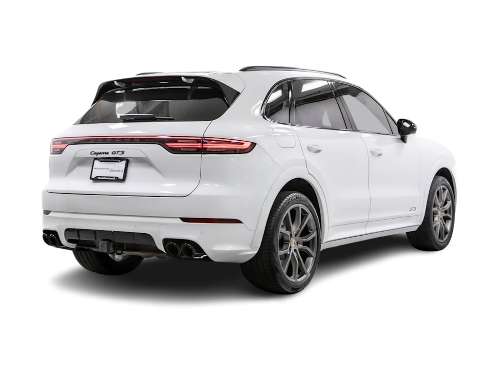 Thumbnail: 2023 Porsche Cayenne - 15