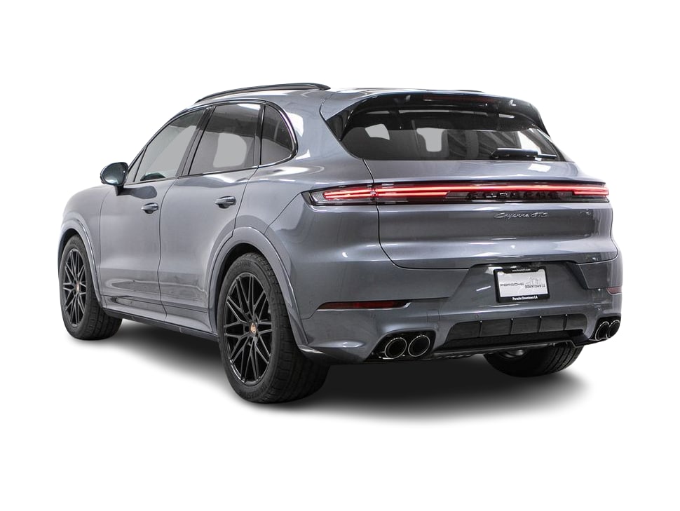 Thumbnail: 2026 Porsche Cayenne - 4