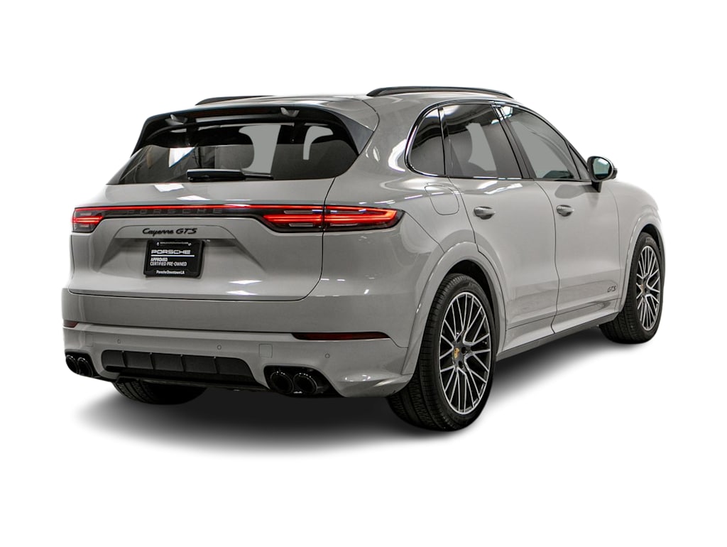 Thumbnail: 2021 Porsche Cayenne - 18