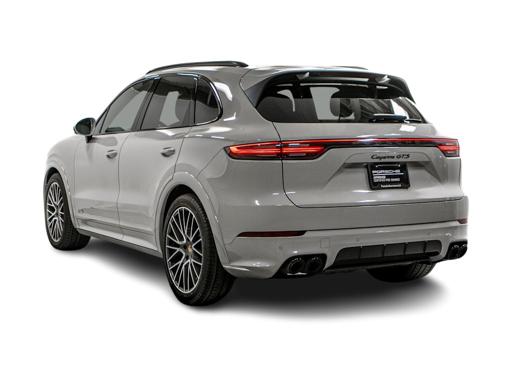 Thumbnail: 2021 Porsche Cayenne - 4