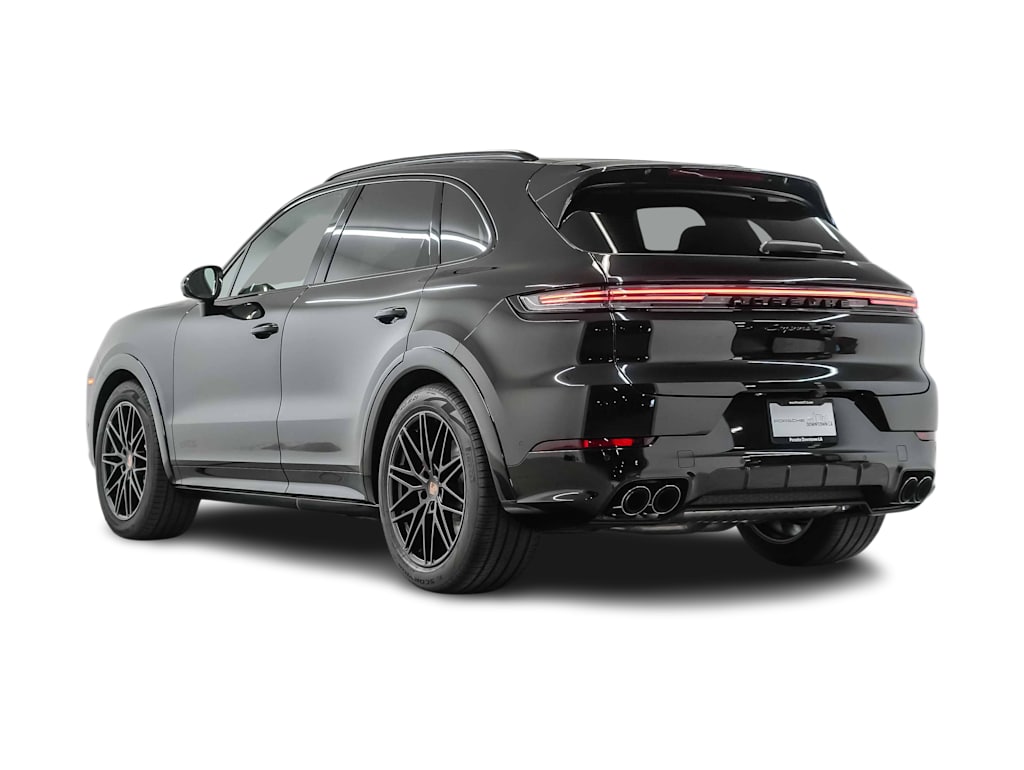 Thumbnail: 2026 Porsche Cayenne - 4