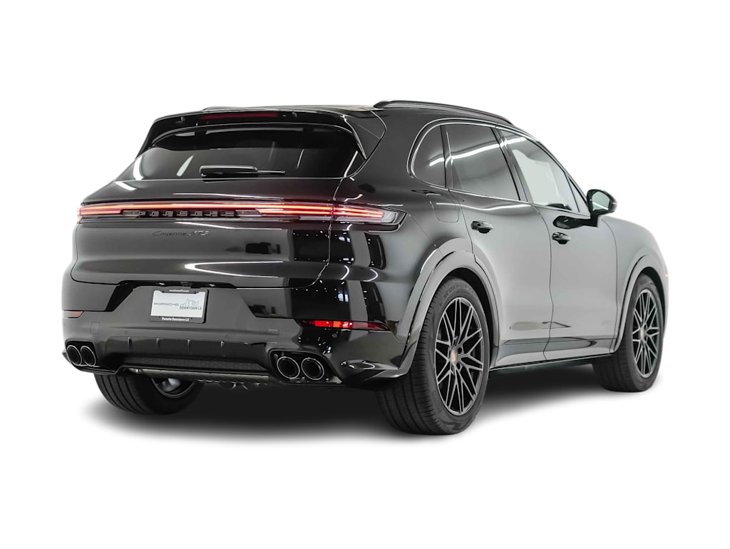 Thumbnail: 2026 Porsche Cayenne - 19