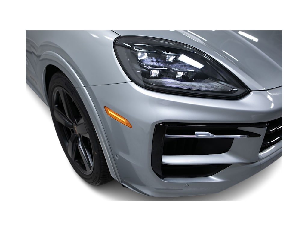 Thumbnail: 2026 Porsche Cayenne - 3