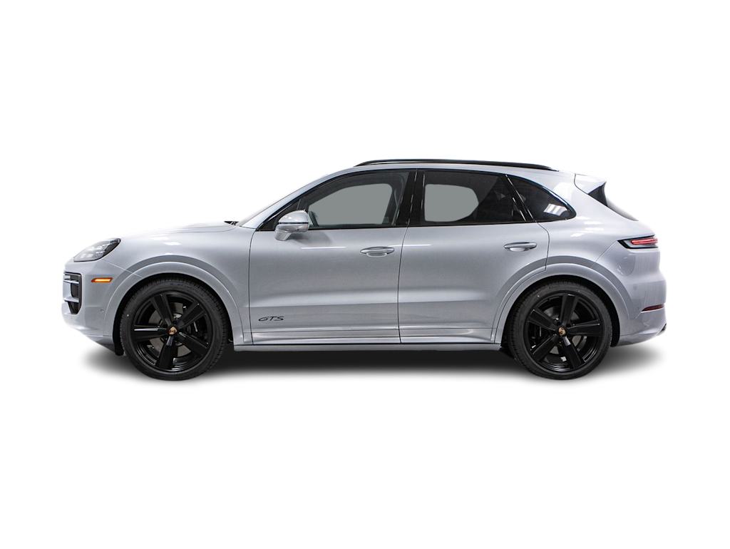 Thumbnail: 2026 Porsche Cayenne - 4