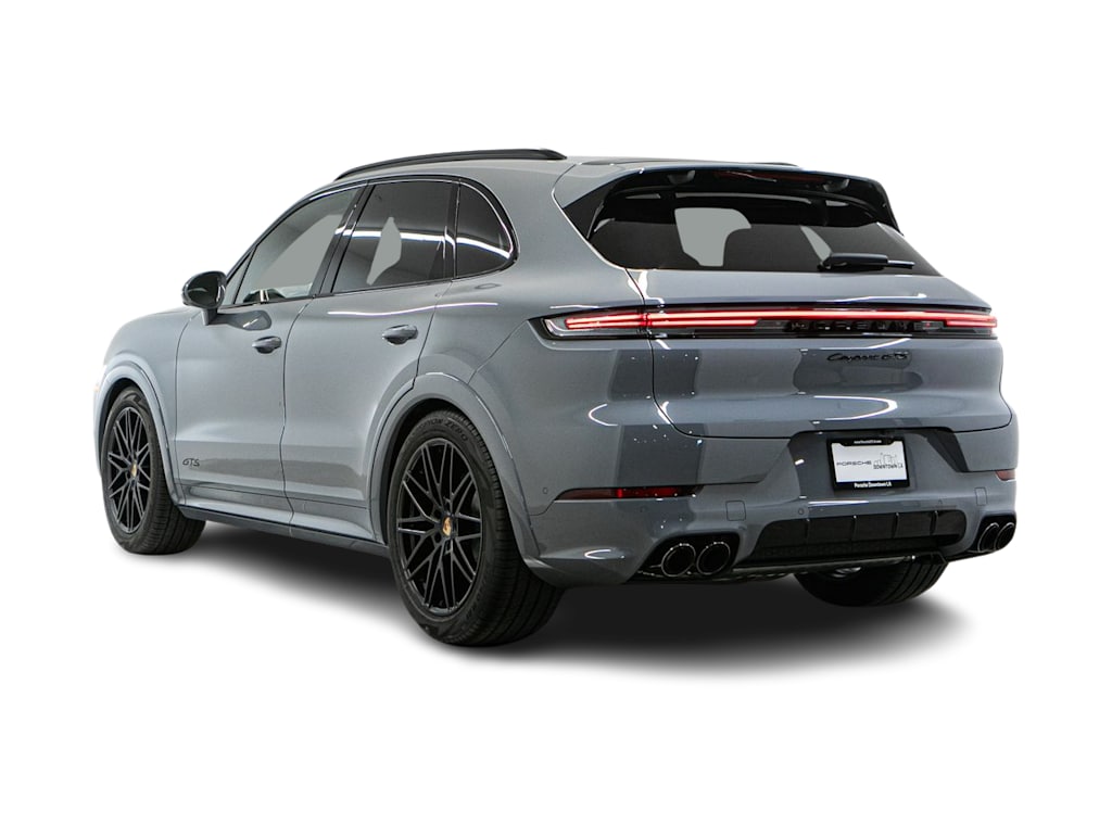 Thumbnail: 2026 Porsche Cayenne - 4