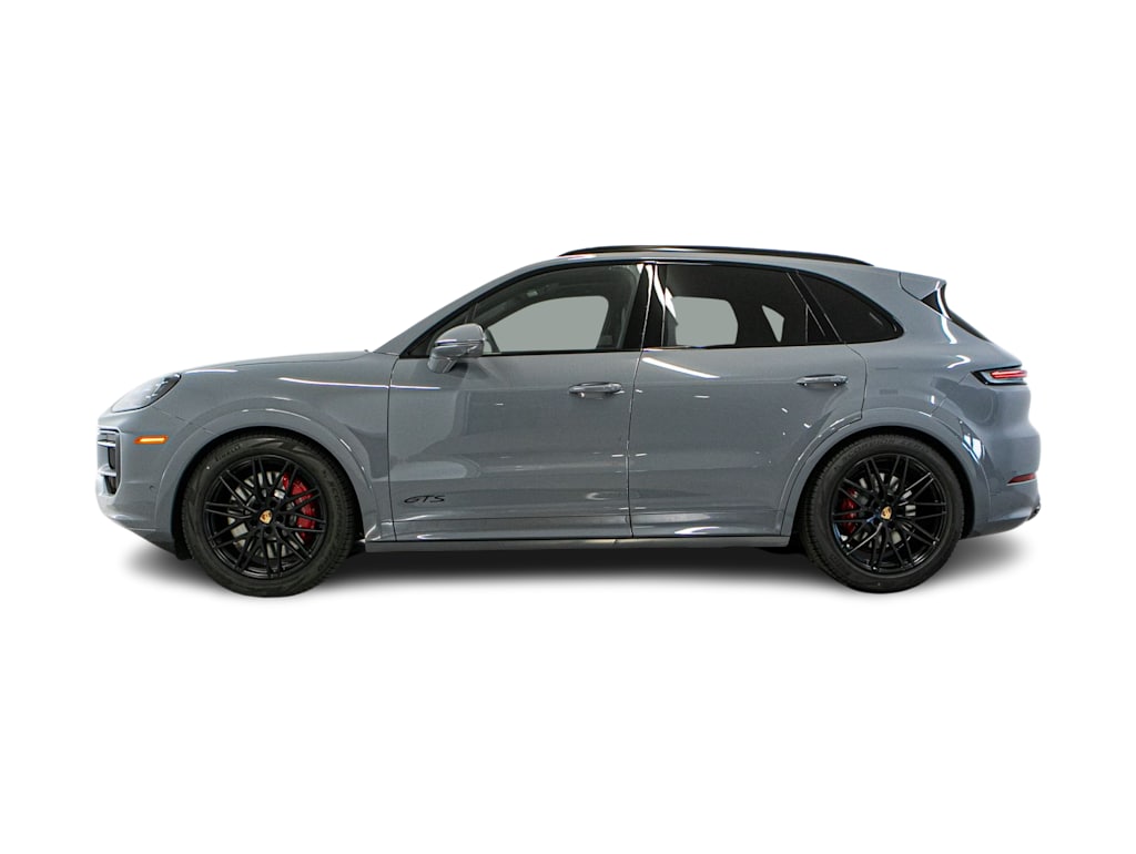 Thumbnail: 2026 Porsche Cayenne - 3
