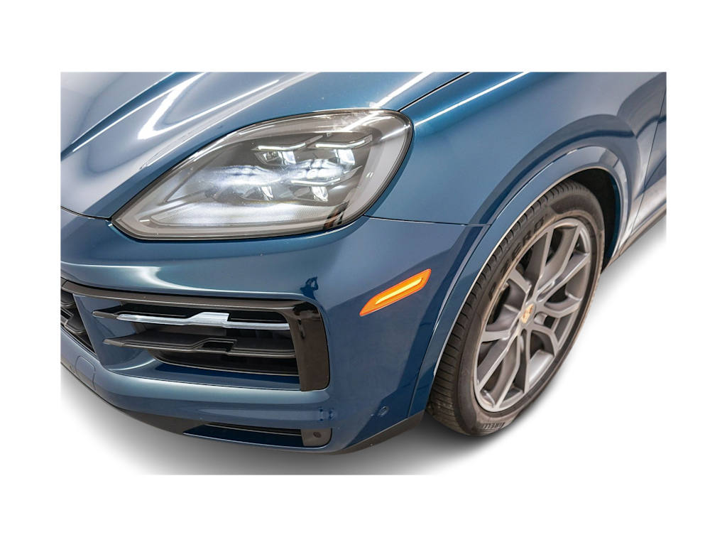 Thumbnail: 2024 Porsche Cayenne - 25