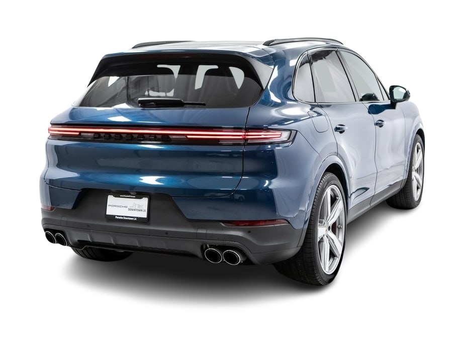 2024 Porsche Cayenne S 17