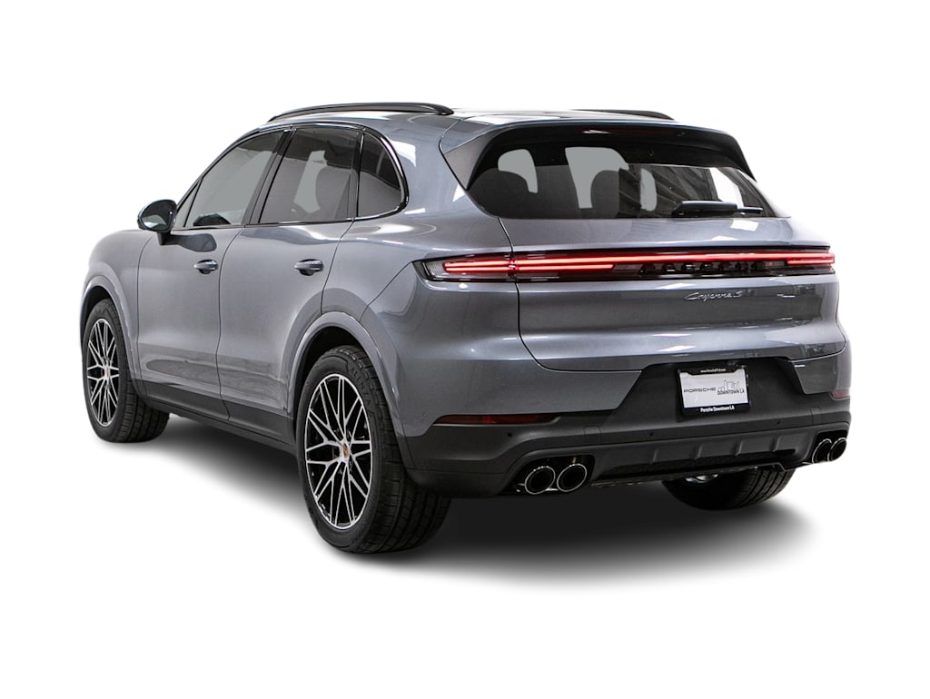 Thumbnail: 2026 Porsche Cayenne - 4