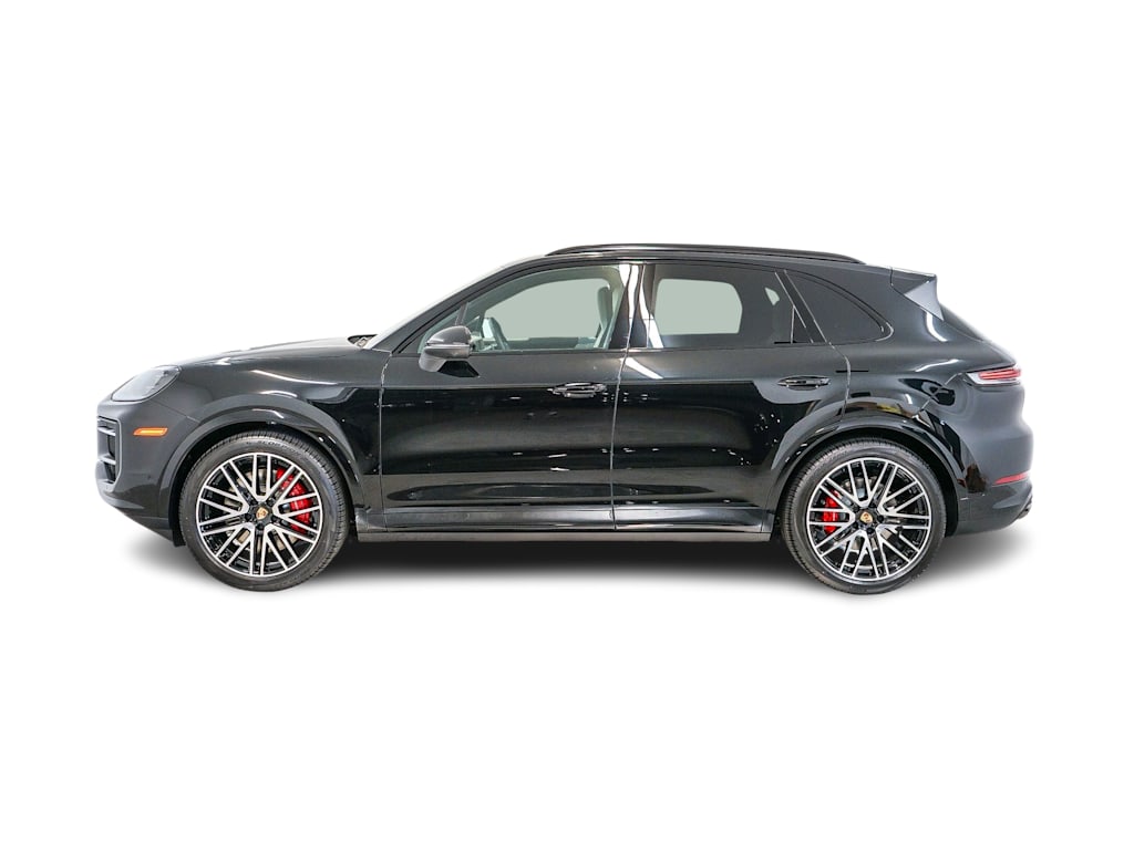 Thumbnail: 2026 Porsche Cayenne - 3
