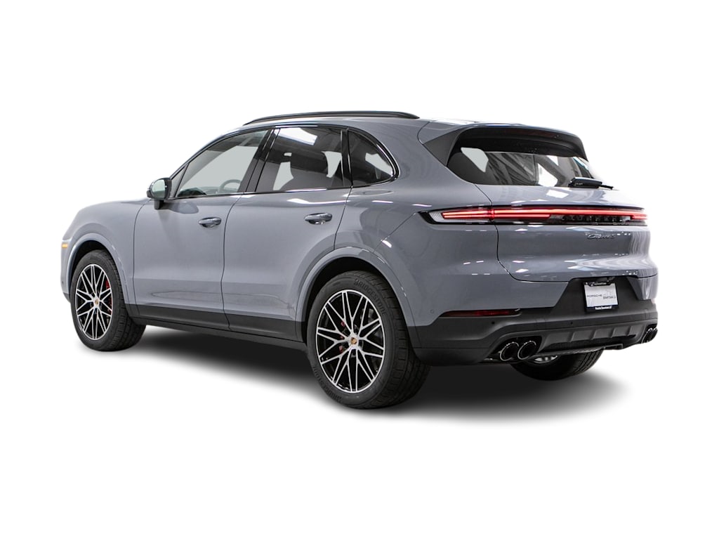 Thumbnail: 2026 Porsche Cayenne - 4