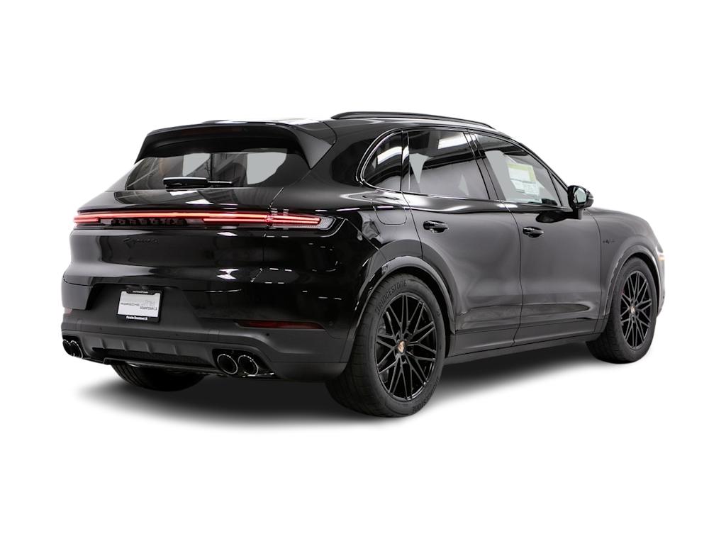 Thumbnail: 2026 Porsche Cayenne - 16