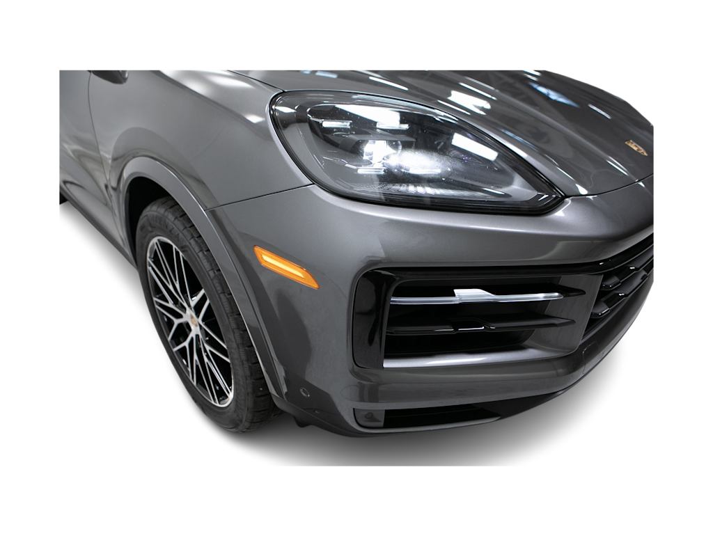 Thumbnail: 2026 Porsche Cayenne - 4