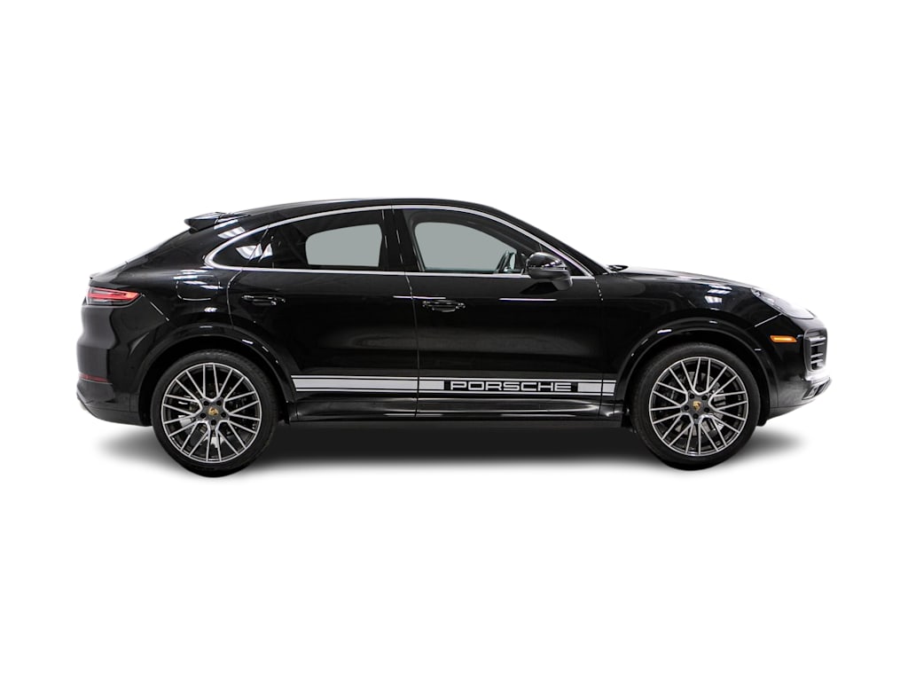 Thumbnail: 2022 Porsche Cayenne - 18