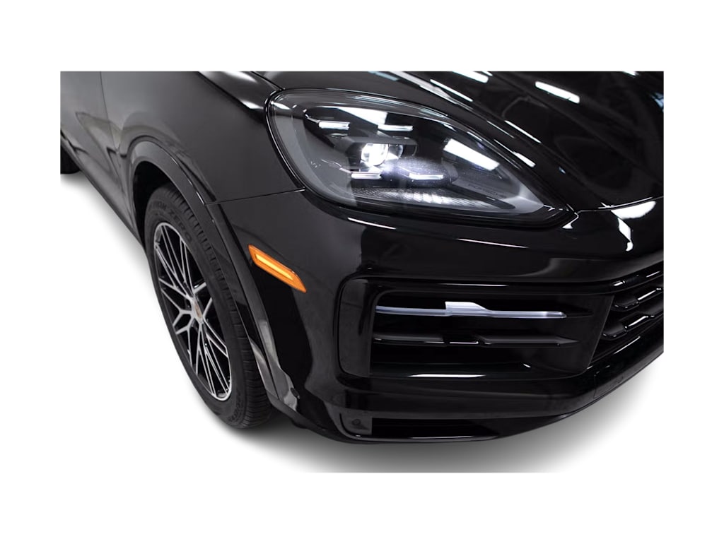 Thumbnail: 2026 Porsche Cayenne - 20