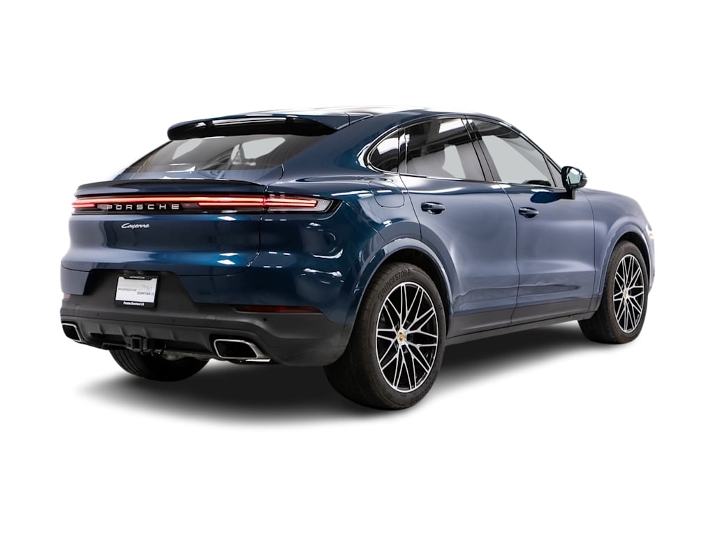 Thumbnail: 2024 Porsche Cayenne - 16