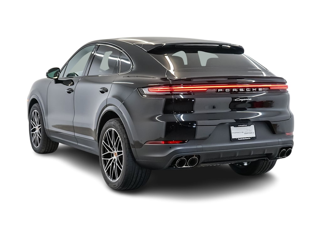 Thumbnail: 2026 Porsche Cayenne - 4