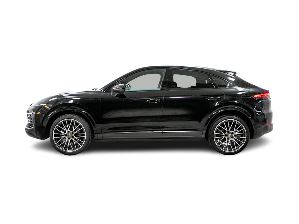 Thumbnail: 2023 Porsche Cayenne - 3