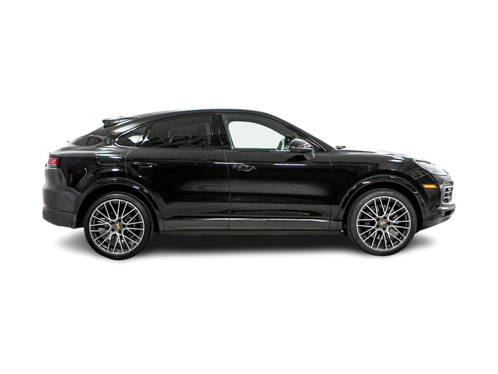 Thumbnail: 2023 Porsche Cayenne - 16