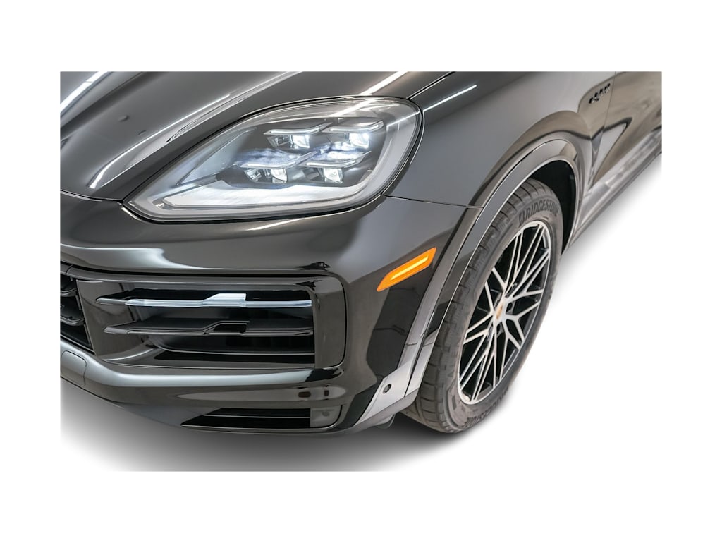 Thumbnail: 2026 Porsche Cayenne - 24