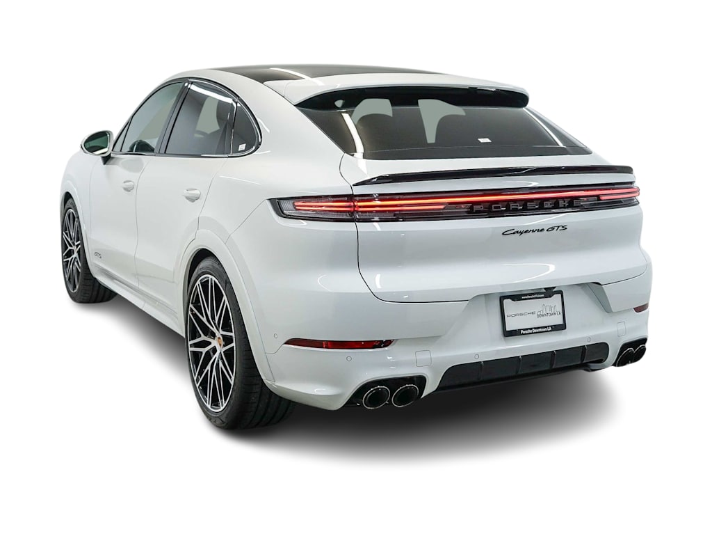 Thumbnail: 2026 Porsche Cayenne - 4