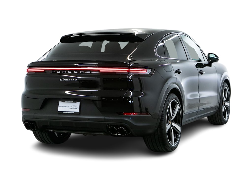Thumbnail: 2026 Porsche Cayenne - 18