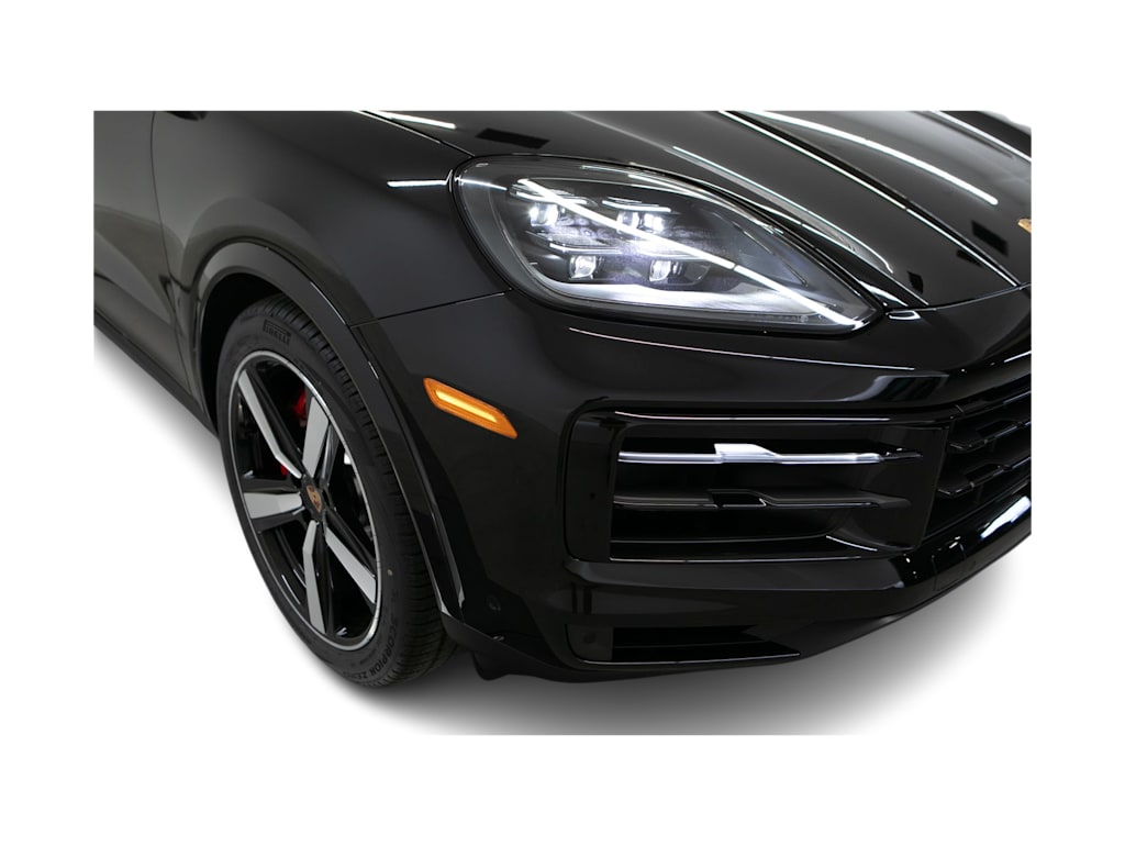Thumbnail: 2026 Porsche Cayenne - 3