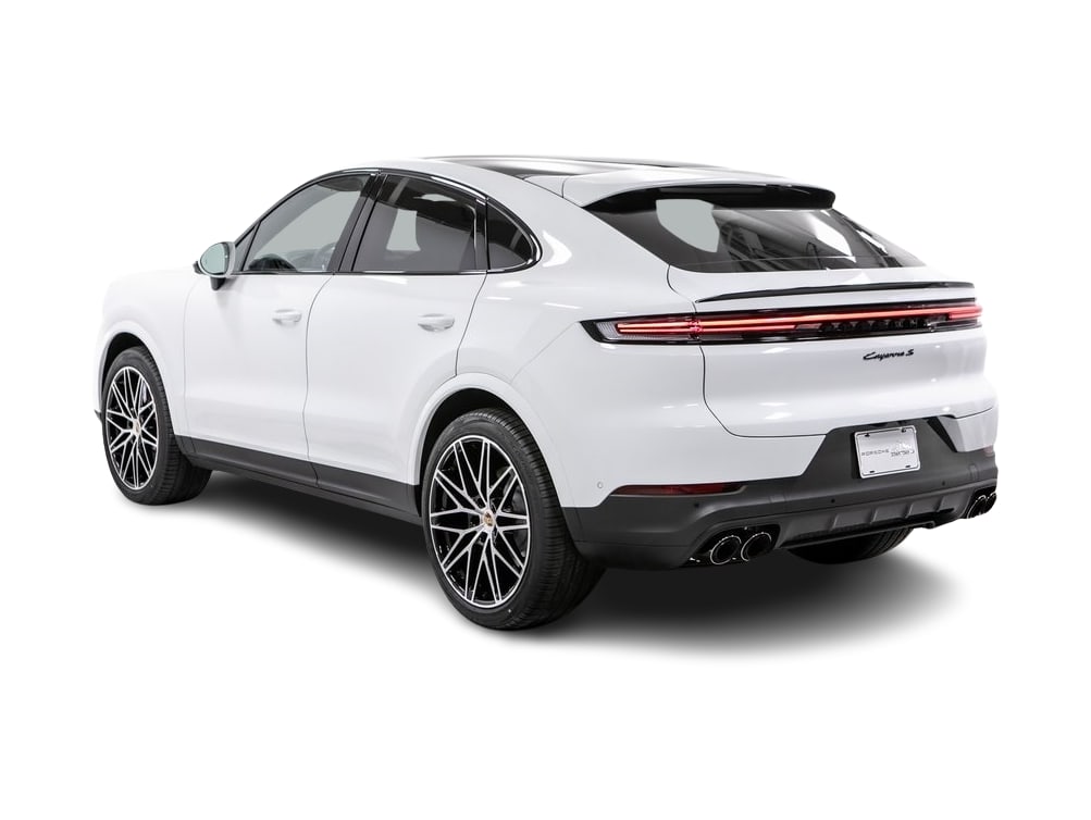 Thumbnail: 2026 Porsche Cayenne - 4