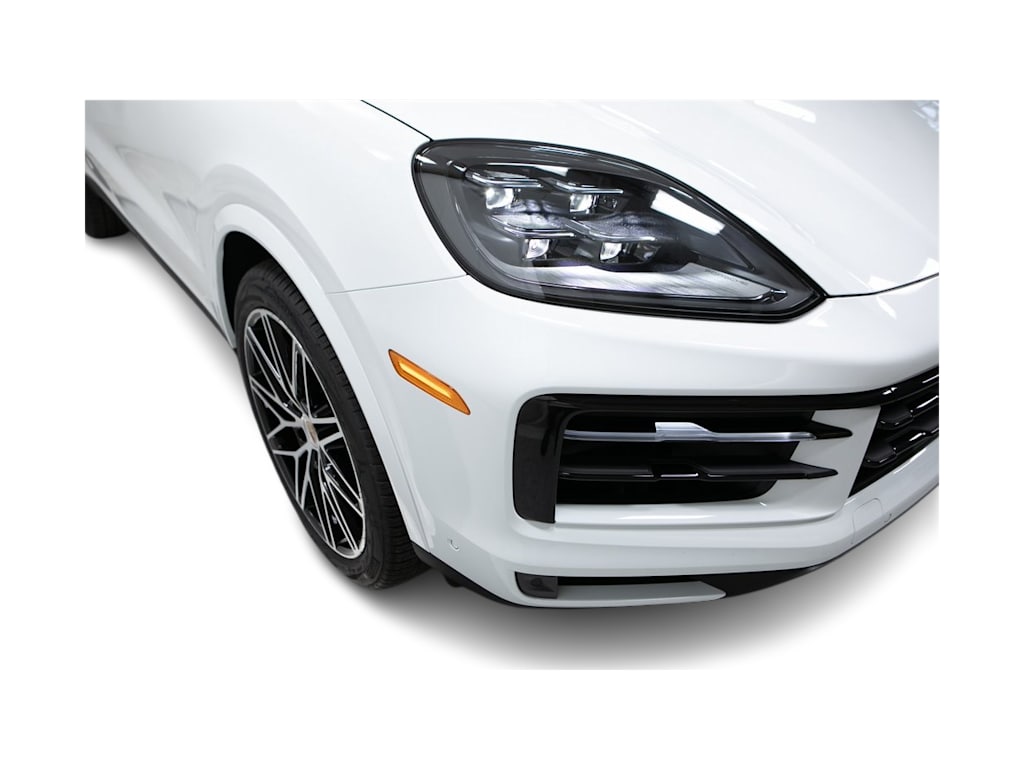 Thumbnail: 2026 Porsche Cayenne - 18