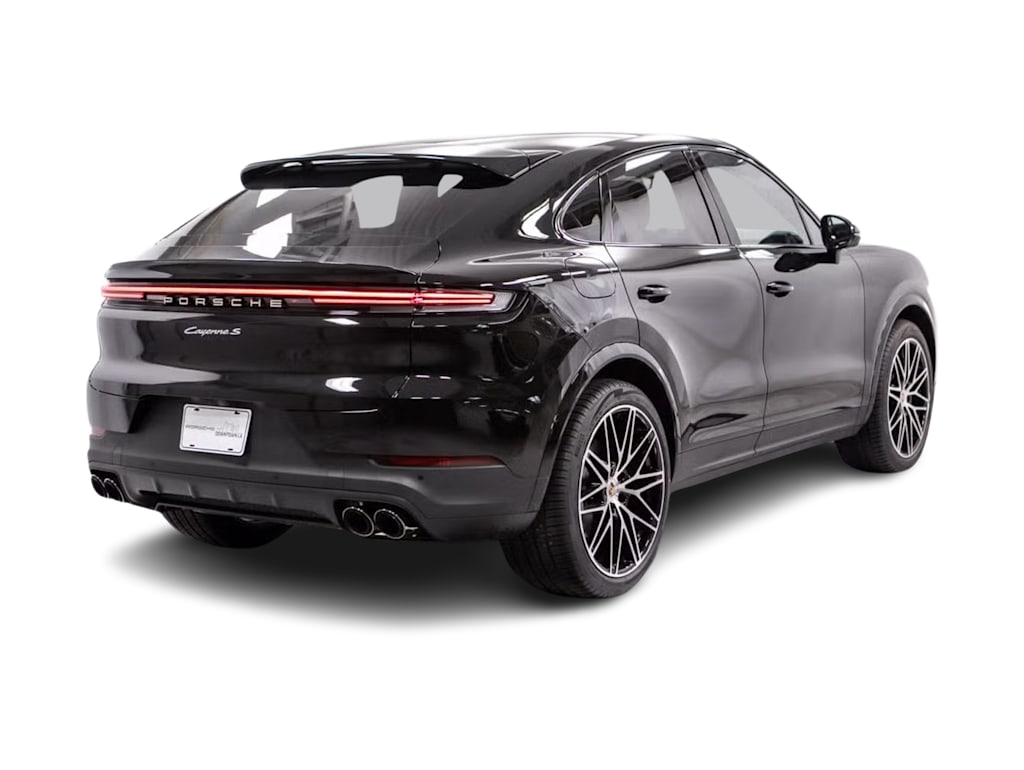 Thumbnail: 2026 Porsche Cayenne - 18