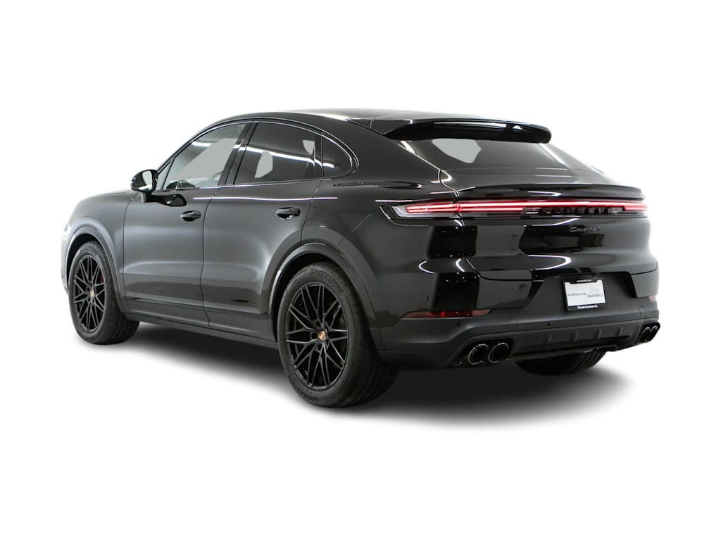 Thumbnail: 2026 Porsche Cayenne - 4