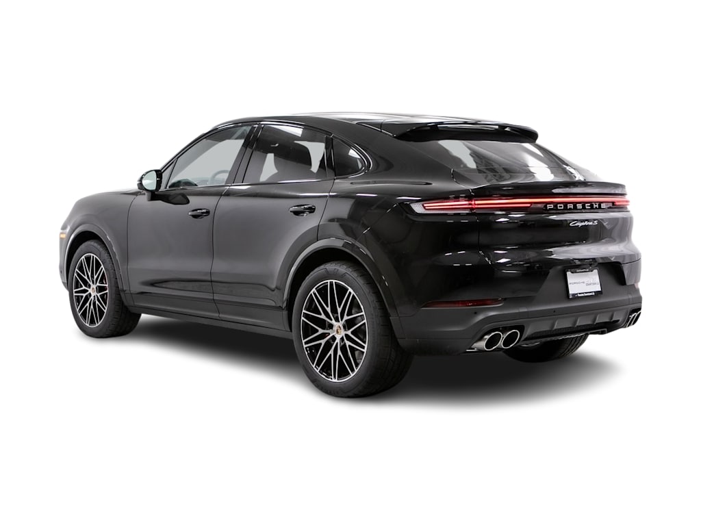 Thumbnail: 2026 Porsche Cayenne - 4