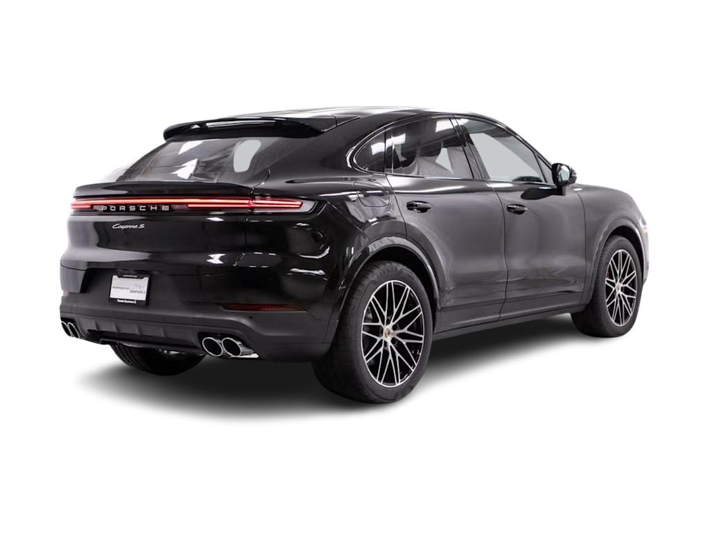 Thumbnail: 2026 Porsche Cayenne - 15
