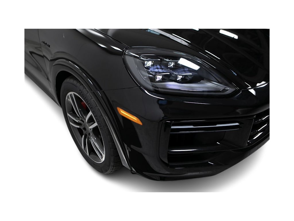 Thumbnail: 2026 Porsche Cayenne - 18