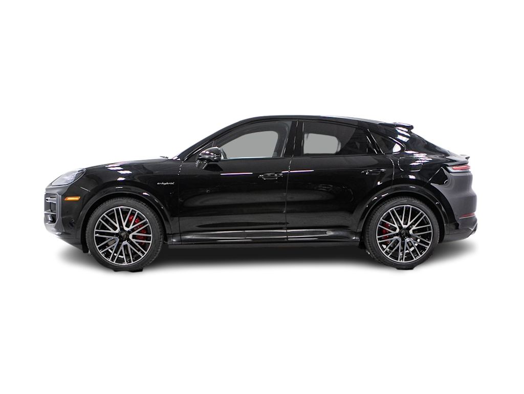 Thumbnail: 2026 Porsche Cayenne - 4