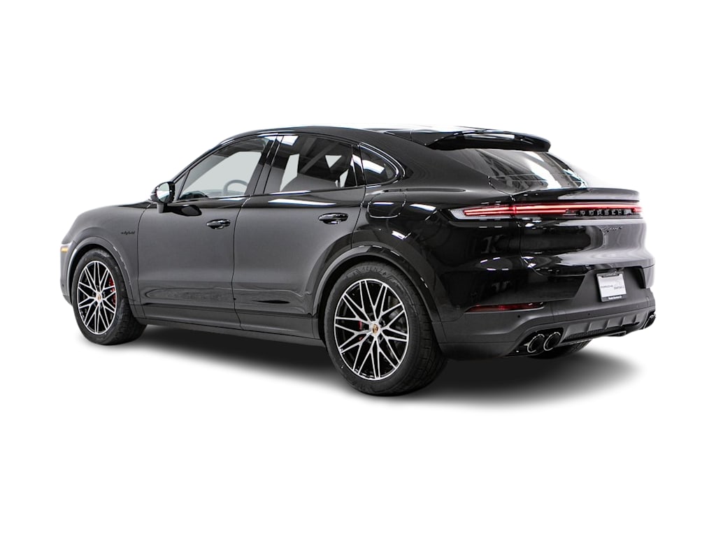 Thumbnail: 2026 Porsche Cayenne - 4
