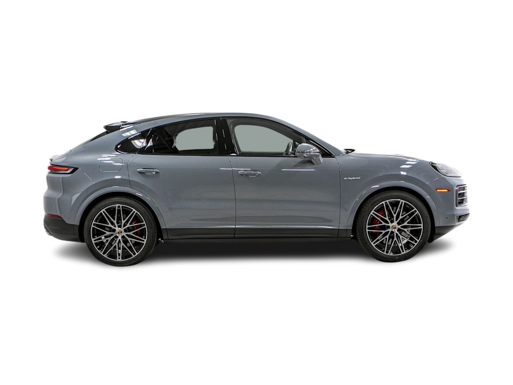Thumbnail: 2025 Porsche Cayenne - 17