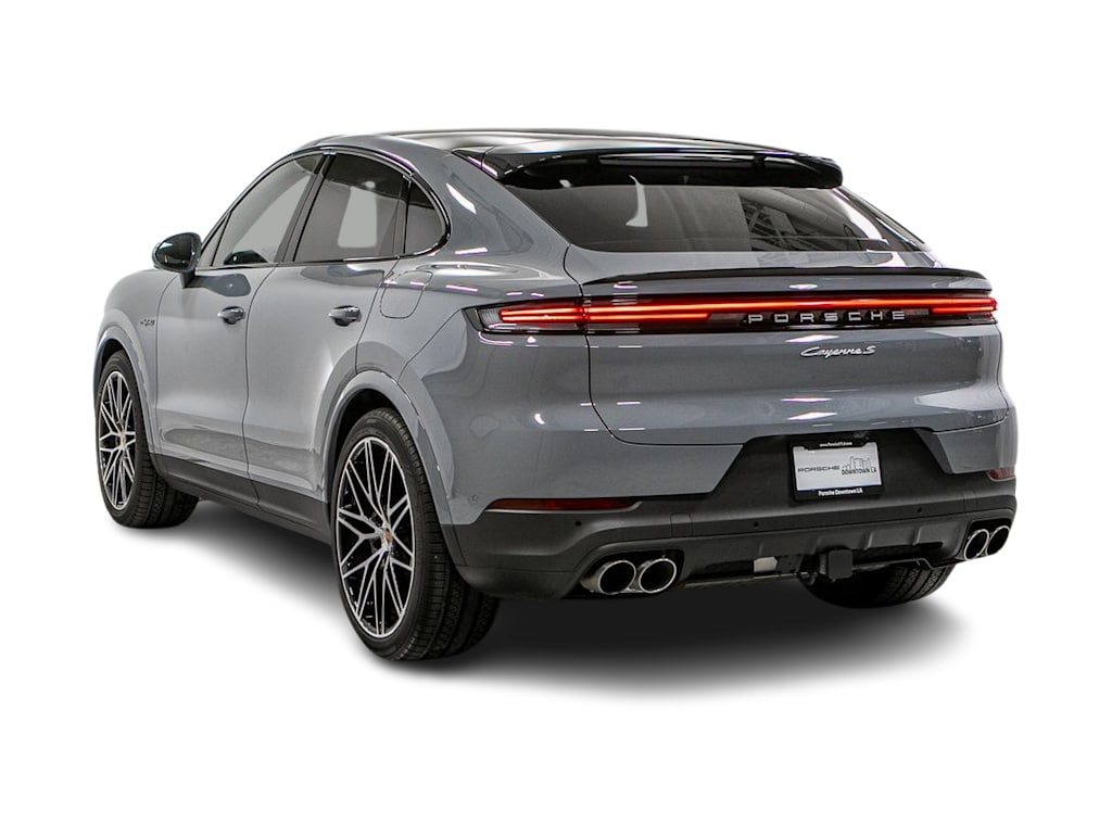 Thumbnail: 2025 Porsche Cayenne - 4
