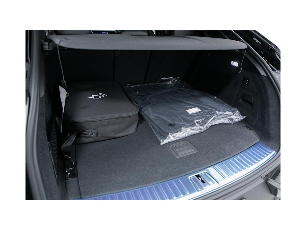 Thumbnail: 2026 Porsche Cayenne - 15